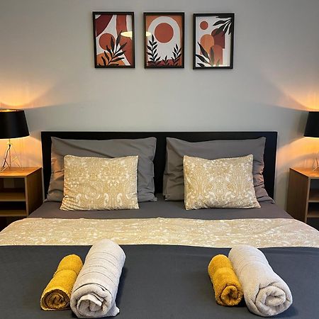 Larix Apartman Budapest Exterior photo